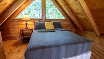 2 bedrooms, iron/ironing board, travel crib, WiFi