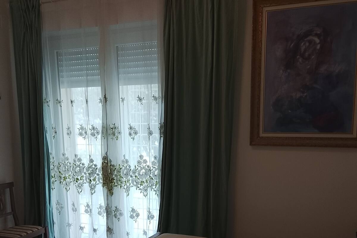 Habitación doble Confort, vista a la colina | Wifi gratis