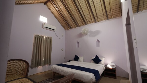 Family Room | Desk, iron/ironing board, rollaway beds (surcharge), WiFi (free) - Vrinda Tapovan Farmstay (Chhata)