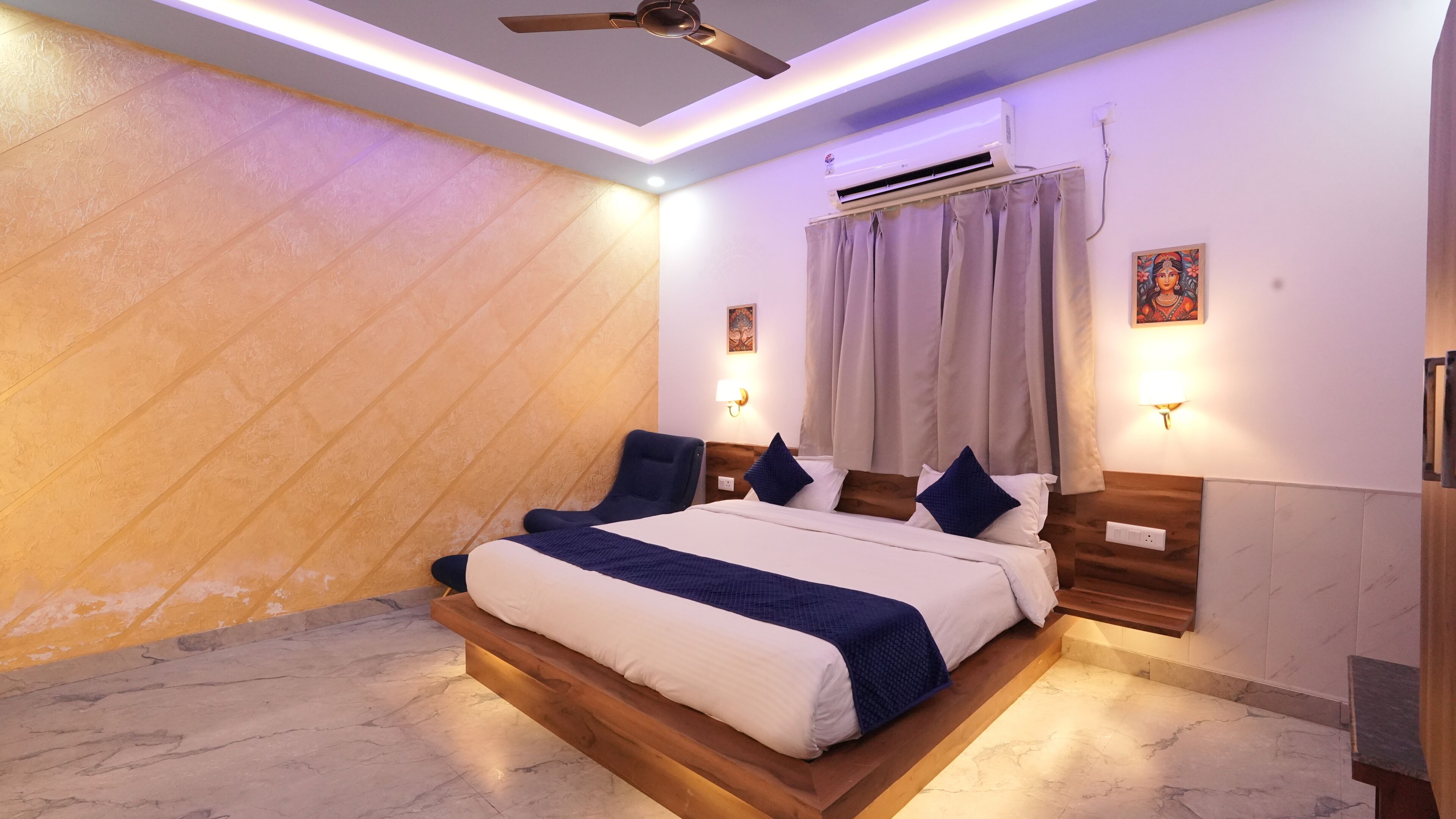 Deluxe Double Room, Balcony, Garden View | Desk, free WiFi