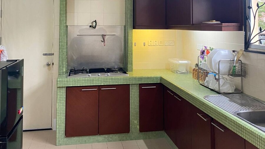 Urban Living in Kampung Setting
