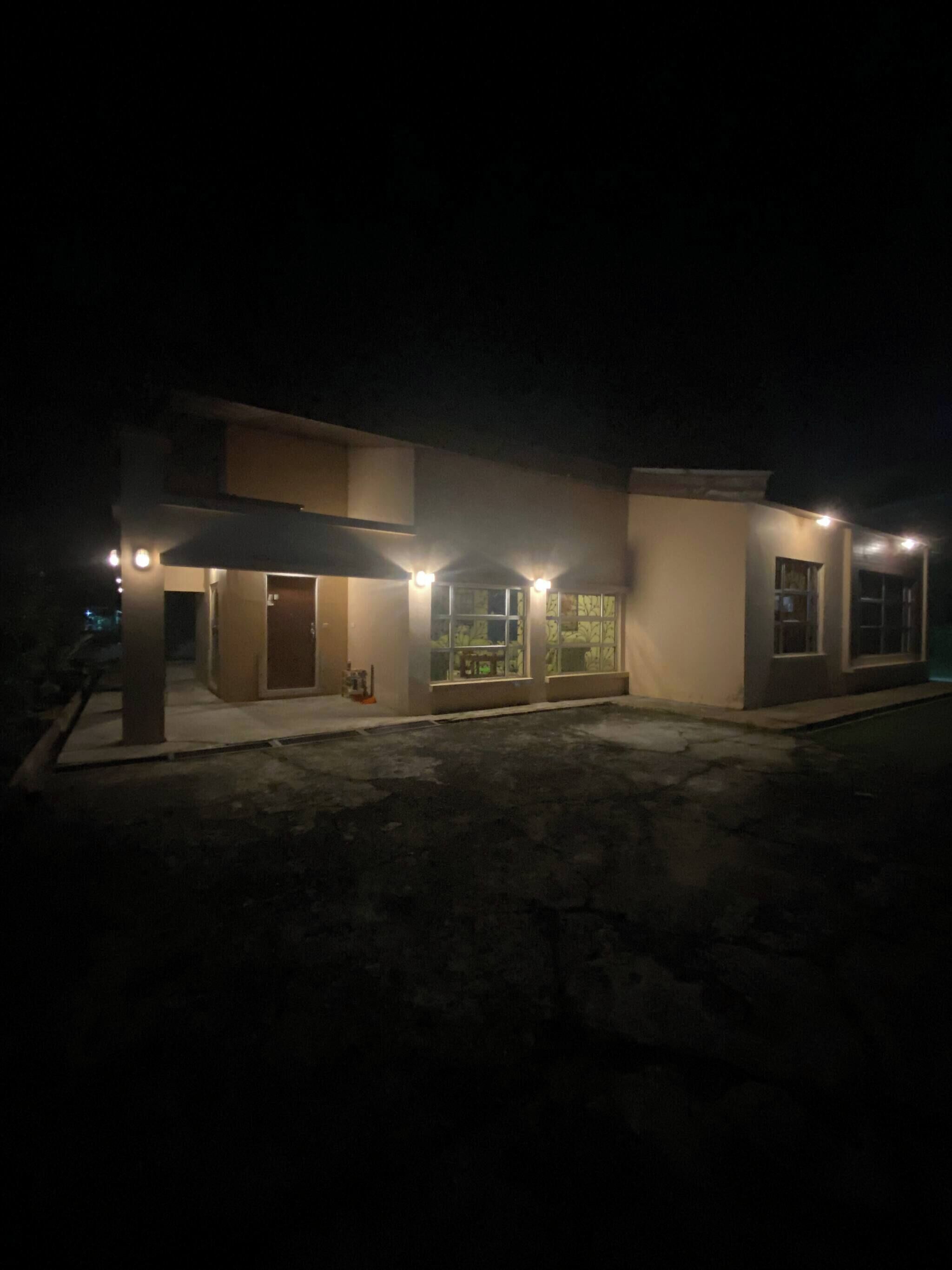 Bungalow, 4 Bedrooms | Exterior
