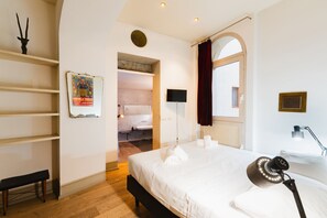 WiFi, bed sheets - Vrbo Property (Firenze)