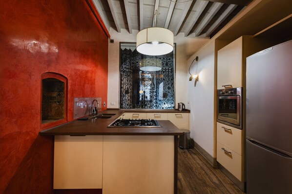Private kitchen - Vrbo Property (Firenze)