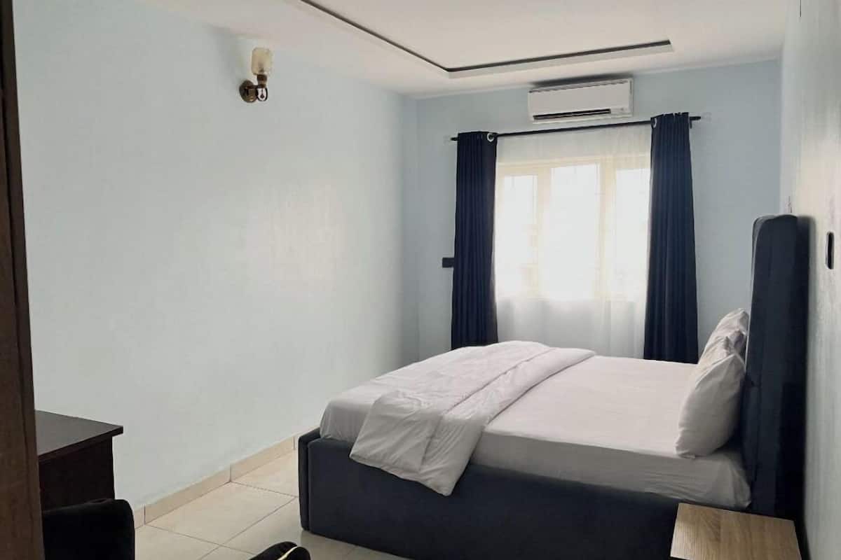 Habitación Deluxe | Escritorio, espacio para trabajar con laptop y wifi gratis