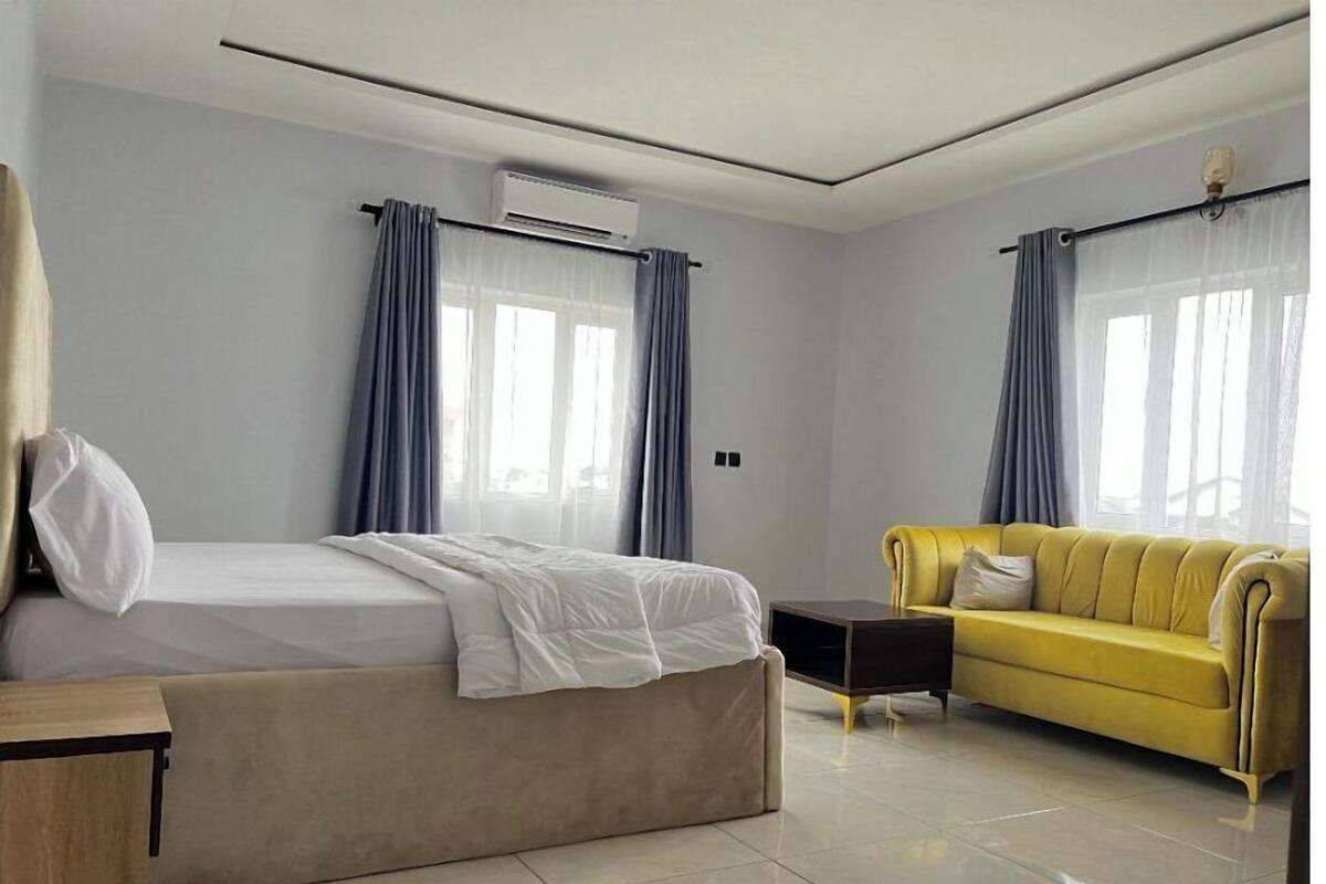Habitación ejecutiva | Escritorio, espacio para trabajar con laptop y wifi gratis