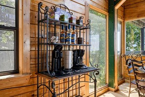 Interior - Stunning Mountain View Cabin with Hot Tub & Game Room near Pigeon Forge, Sevierville TN (Sevierville)