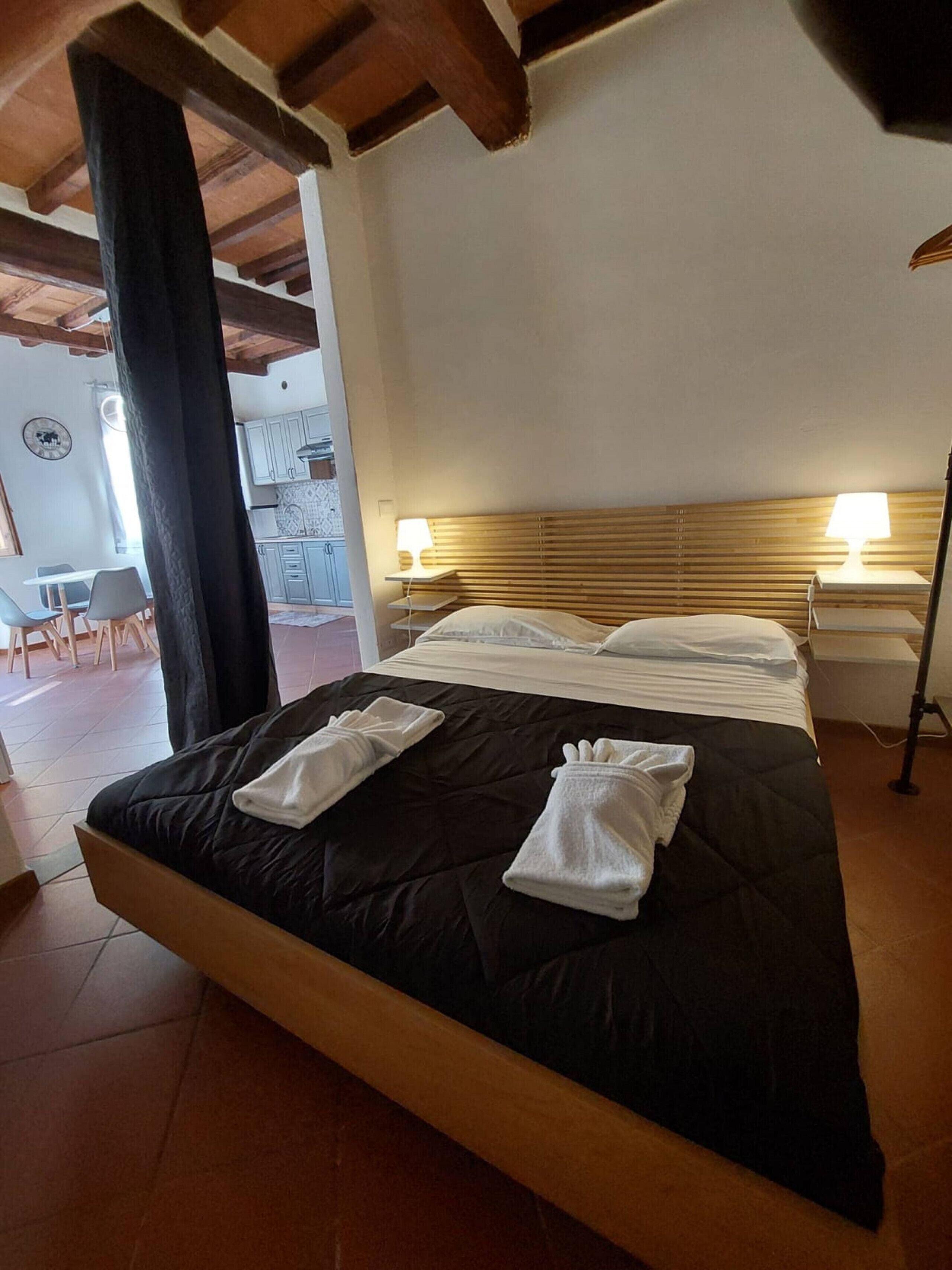 1 Schlafzimmer, Bügeleisen/Bügelbrett, Bettwäsche