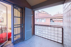 Property grounds - San Rocco, Bologna by Short Holidays (Bologna)