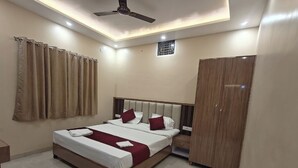 Deluxe Room | WiFi (free) - The Parampara (Varanasi)