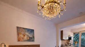 Standard Studio, 1 King Bed, Non Smoking, Kitchen | Free WiFi - KindStay Suites Prague Airport (Středočeský kraj)