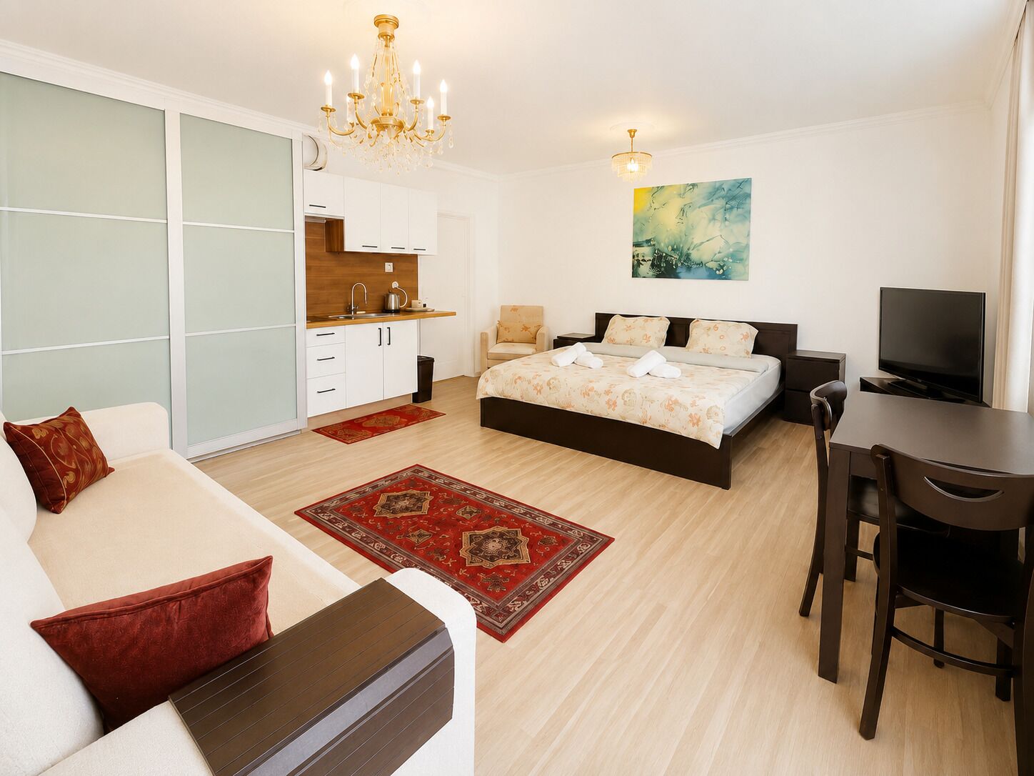Estudio superior, 1 cama de matrimonio grande, no fumadores, cocina | Wifi gratis