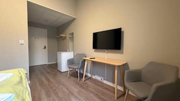 Comfort-dobbeltværelse - udsigt til have | Gratis Wi-Fi, sengetøj
