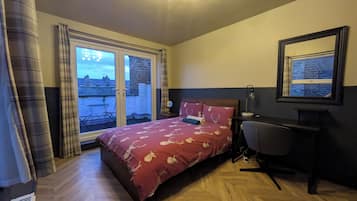1 camera, accesso a Internet, lenzuola