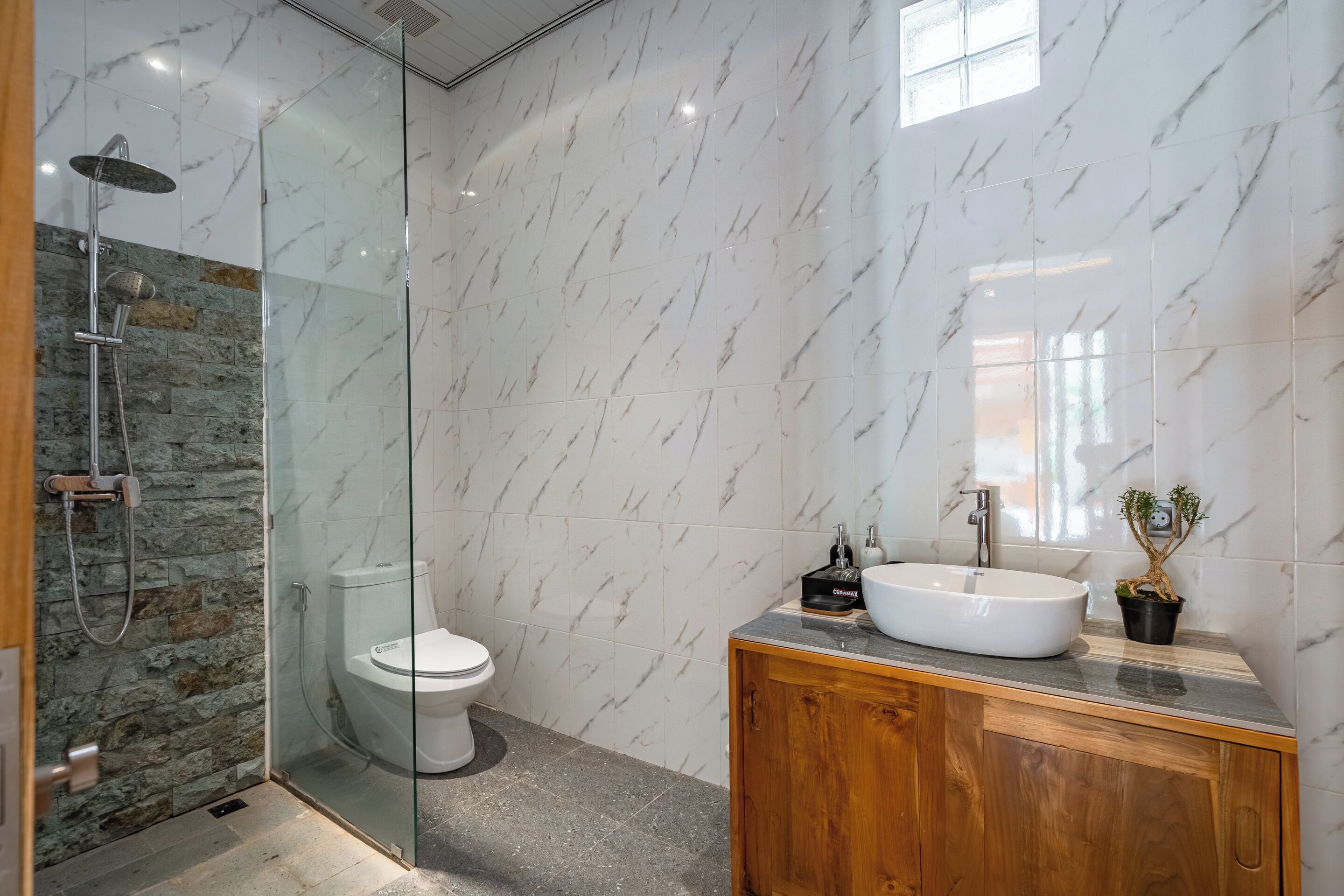 Two Villas with Private Pools | Bathroom
