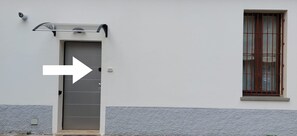 Apartment, Balcony, Courtyard View | Exterior detail - Bonomelli Station Apartments (Bergamo)