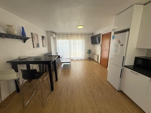 Private kitchen - Vrbo Property (Tarragona)