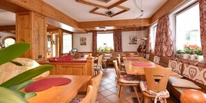 Dining - Hotel Malga Passerella (Trentino-Alto Adige)