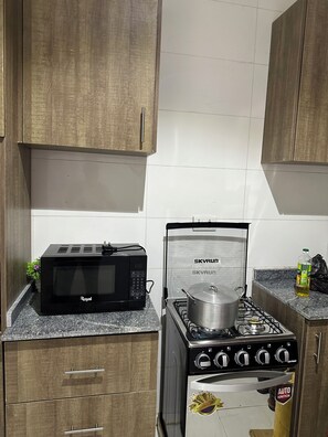 Classic Double Room | Private kitchen - Miraph Apartment II (Abuja)