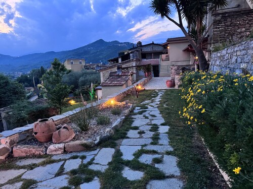 Holiday Apartment 'La Matrice': Traditional Ligurian Cottage in the Alassio Hinterland