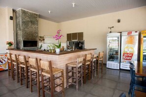 Bar (en el alojamiento)