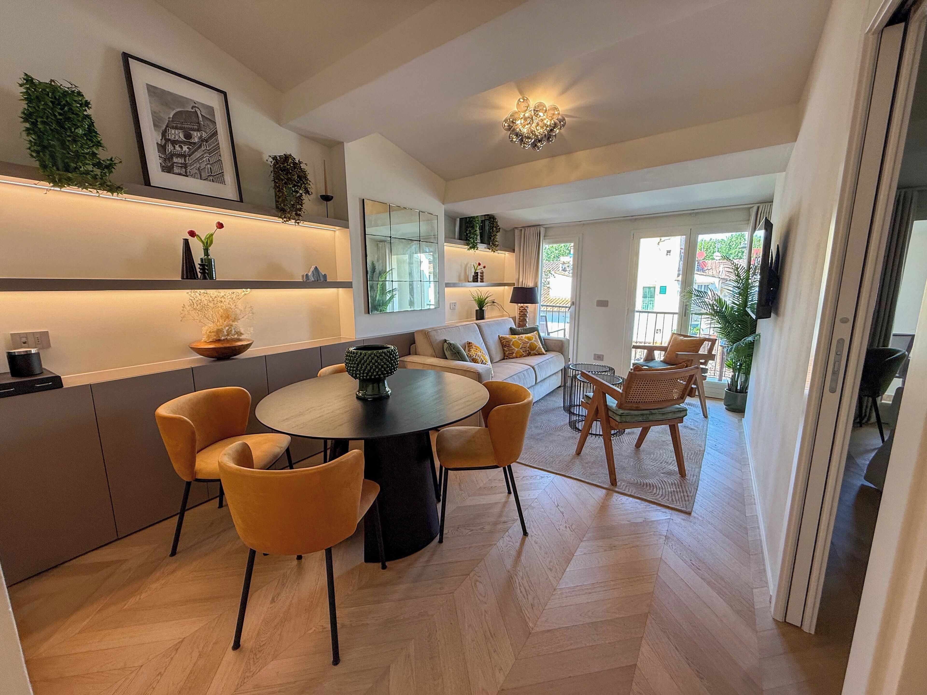 Apartment (2 Bedrooms) | Living area | TV
