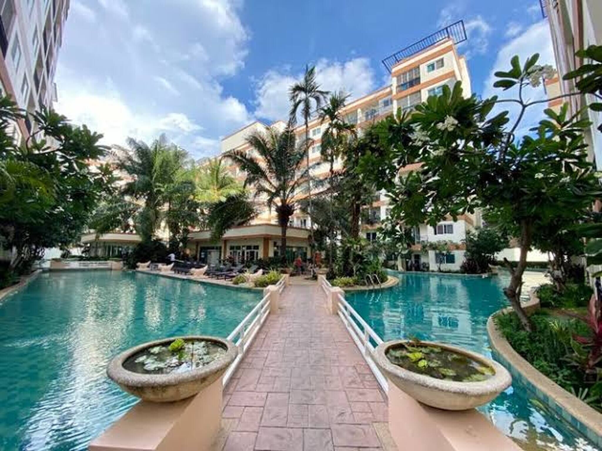 Apartment, 1 Bedroom, Balcony, Garden View | Pool | Outdoor pool
