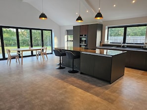 Fridge, microwave, oven, stovetop - Luxury Kent Bungalow Retreat Sleeps 12 (Tonbridge)