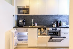 Deluxe Apartment | Private kitchen - Apartments near Residence - parking (Würzburg)