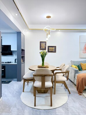Dining - Capital Rise View Palace Apartment (Nairobi)