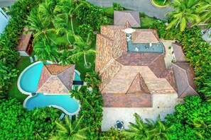 Exterior - 4BR Garden Villa in Cocotal Punta Cana - Private Pool & Nature Views (Punta Cana)