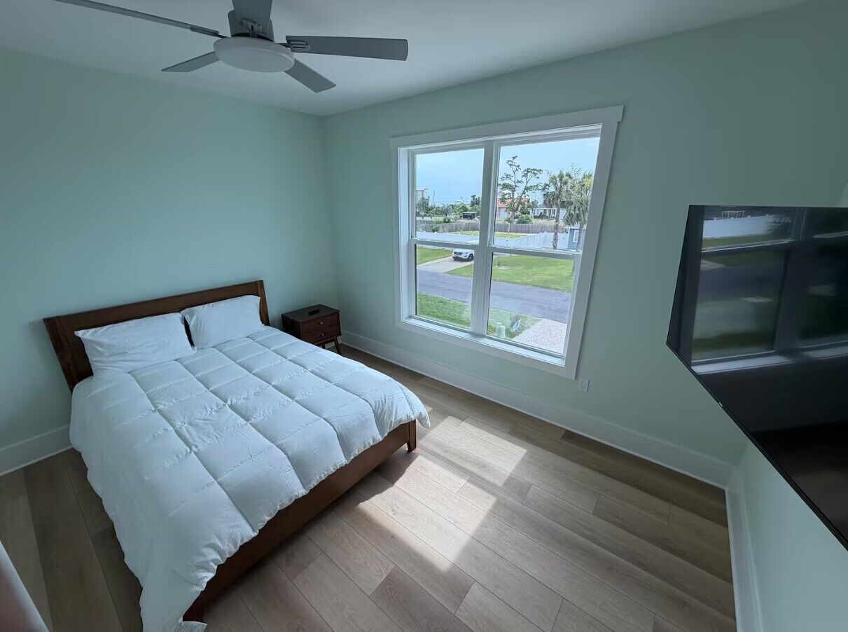 6 bedrooms, WiFi, bed sheets