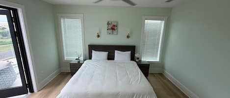 6 bedrooms, WiFi, bed sheets