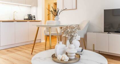 Modern Apartment near Aupark with AC in Kosice Centre