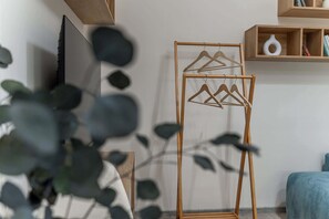 Bügeleisen/Bügelbrett, WLAN, Bettwäsche