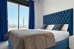 Iron/ironing board, travel cot - CAMPOROSSO azure apartment (Finestrat)