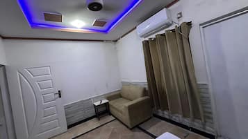 Double Room | Interior