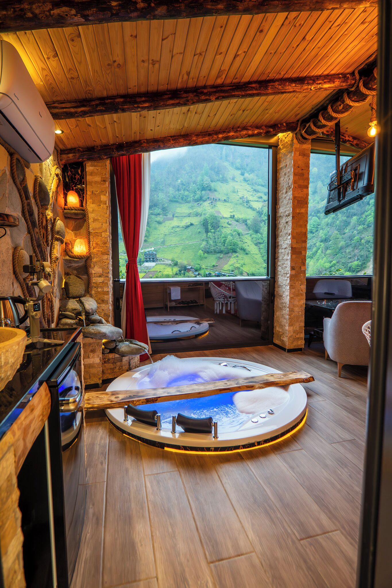 Standard Suite | Interior