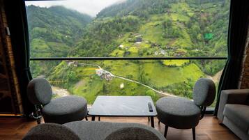 Suite Deluxe, vue montagne | Intérieur