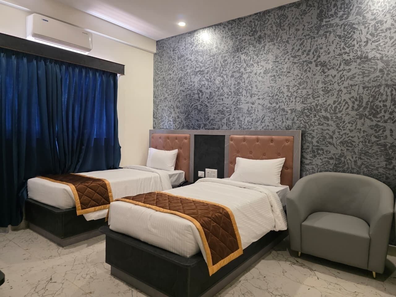 Phòng đôi hoặc 2 giường đơn Executive, quang cảnh sân vườn | Màn/rèm cản sáng, bàn ủi/dụng cụ ủi quần áo 