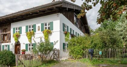 Exclusive Gut Stohrerhof Holiday Home at Lake Ammersee for up to 15 Guests