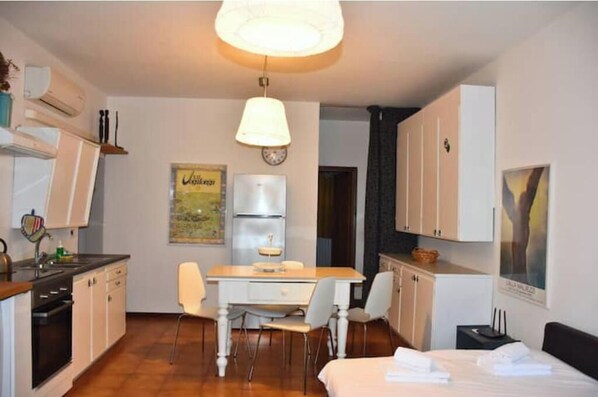 Private kitchen - The Maisonnette and Its Garden (Venezia)