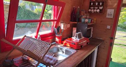 Charming Country Gypsy Caravan Bella