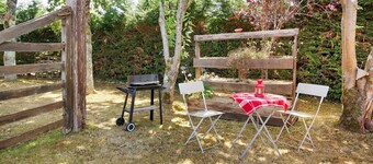 Charming Country Gypsy Caravan Bella