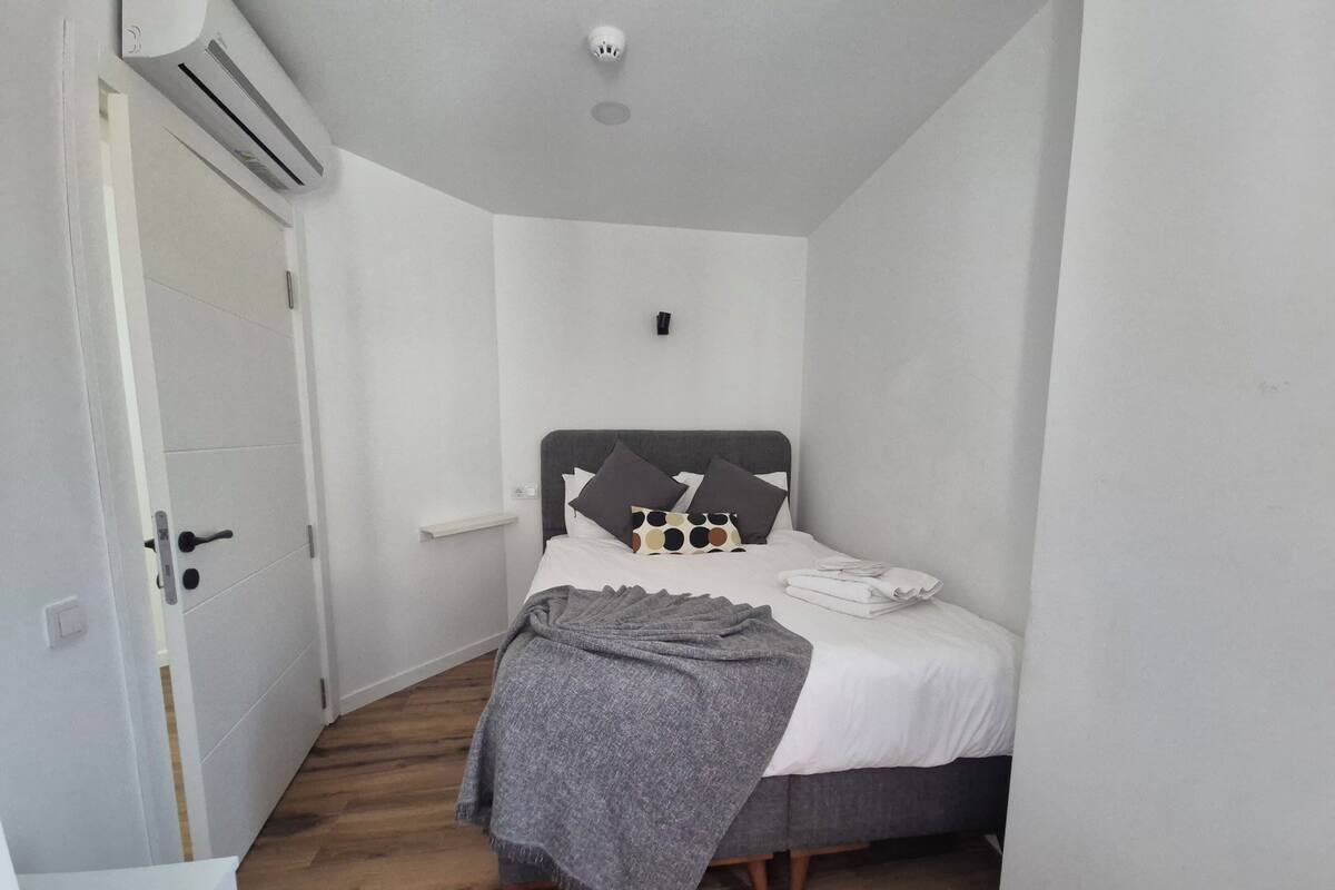 Condo, 1 Bedroom | Minibar, in-room safe, desk, laptop workspace