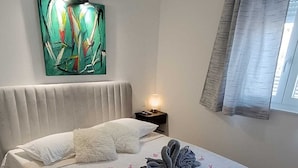 Unclassified image, 2 of 24, button - Bubble Oasis apartment with private terrace,BBQ and free parking (Podstrana - Žminjača)
