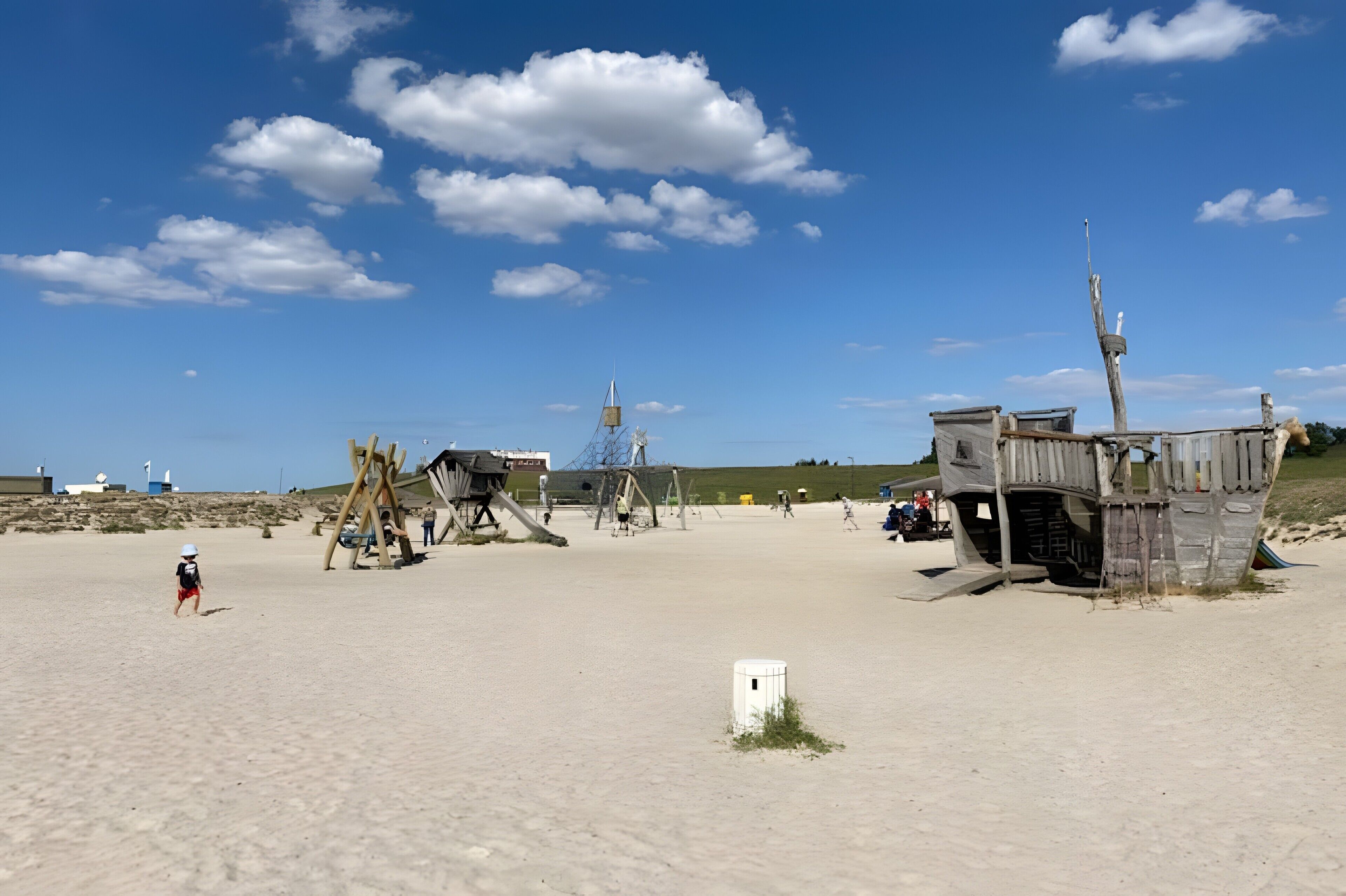 Strand