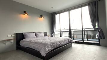 House, 4 Bedrooms, Accessible, Smoking | 4 bedrooms