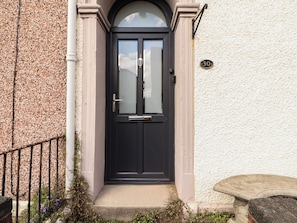 Exterior detail - 30 George Street (Wigton)