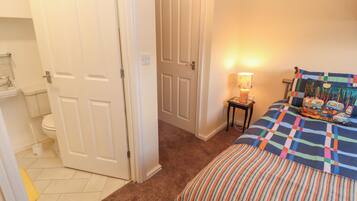 4 bedrooms, individually decorated, individually furnished